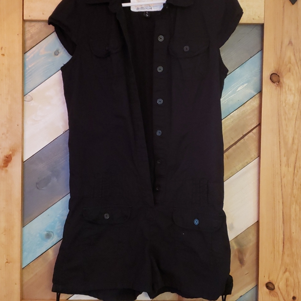 Short jumpsuit